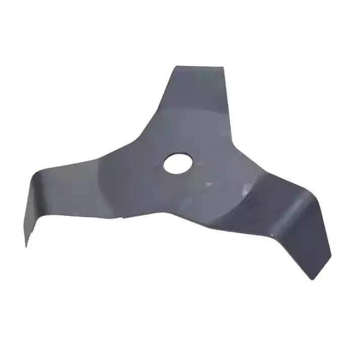 Disc cu 3 dinți pentru motocoasă, tip Stihl Disc metalic gri cu trei dinți pentru motocoasă, cu vârfurile îndoite și gaura centrală, fotografiat din lateral