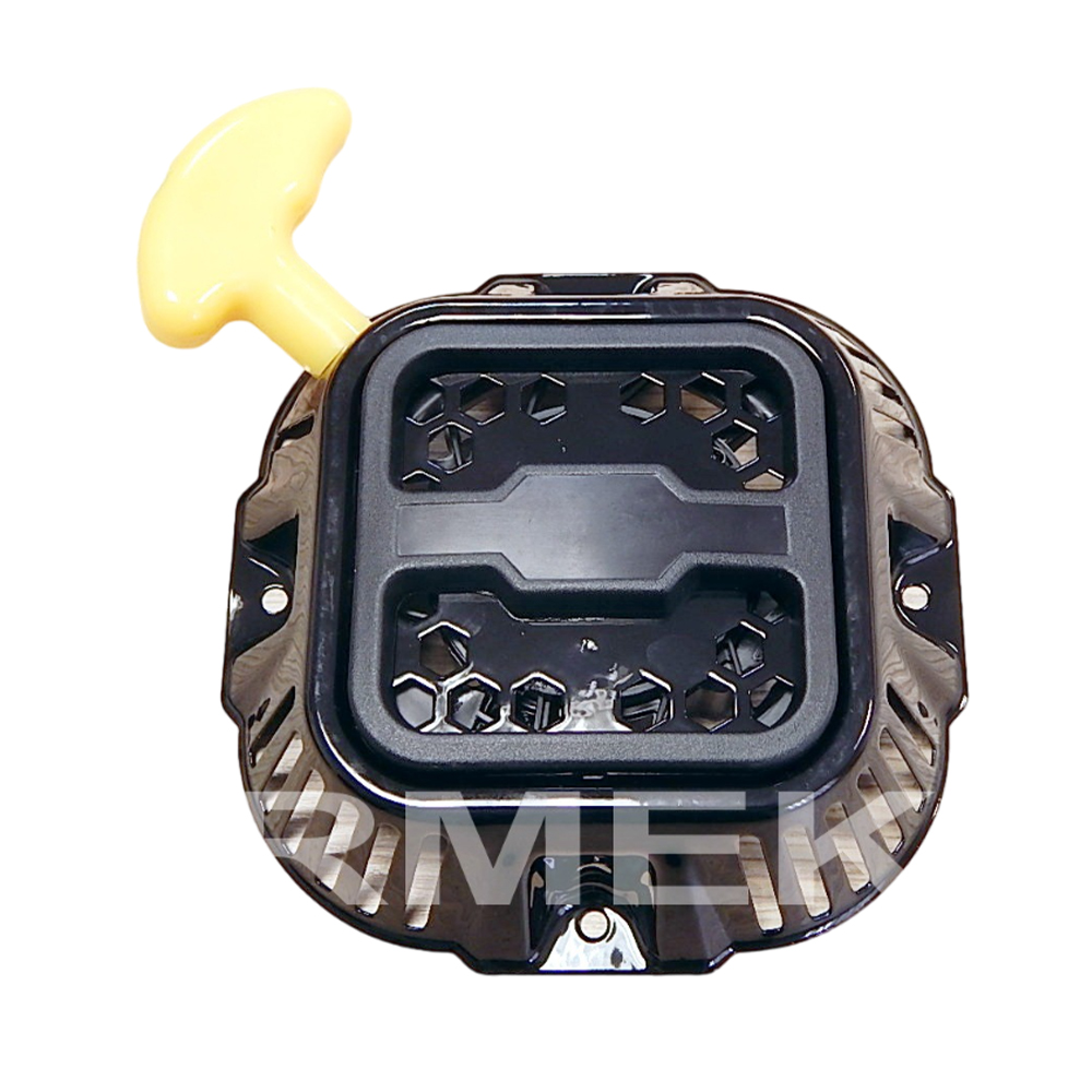 Demaror motoutilaje Loncin LC165F, LC170F Demaror pentru motor Loncin, vedere de sus, cu carcasă neagră cu grilă hexagonală și mâner galben