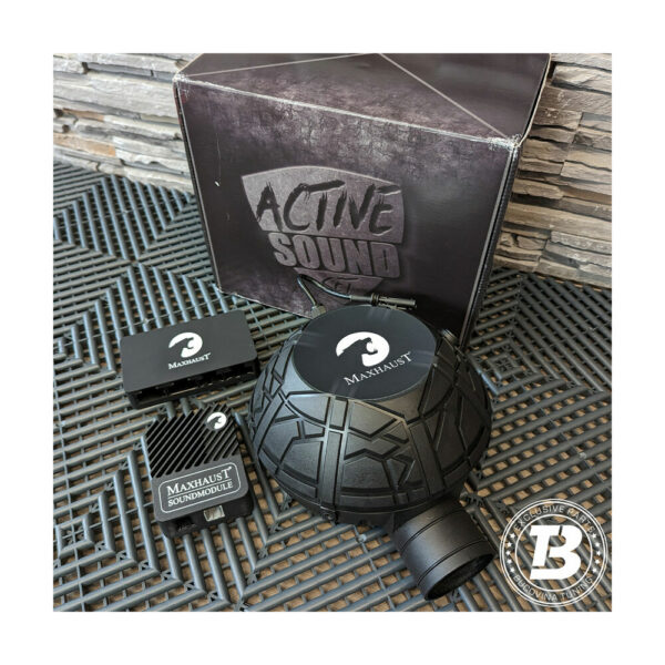 Set Maxhaust Active Sound Booster: generator de sunet negru, modulul de control și cutia Active Sound