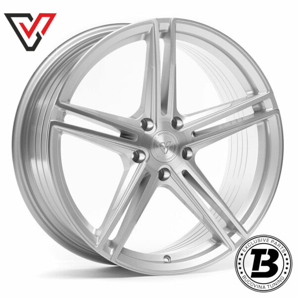 Jantă Vennom Flowforged VFF.1 Brushed Silver, argintie periată, vedere din față în unghi