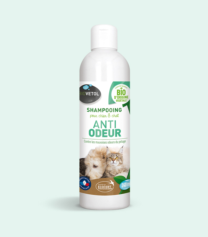 Șampon bio odorizant Biovetol pentru căței și pisici Șampon bio odorizant Biovetol pentru căței și pisici, flacon alb cu un câine și o pisică pe etichetă