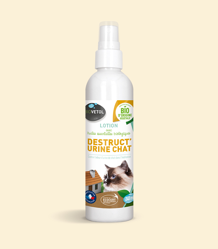 Spray bio Biovetol pentru mirosul de urină de pisică Flacon alb cu pulverizator Destruct' Urine Chat Biovetol, cu o pisică pe etichetă