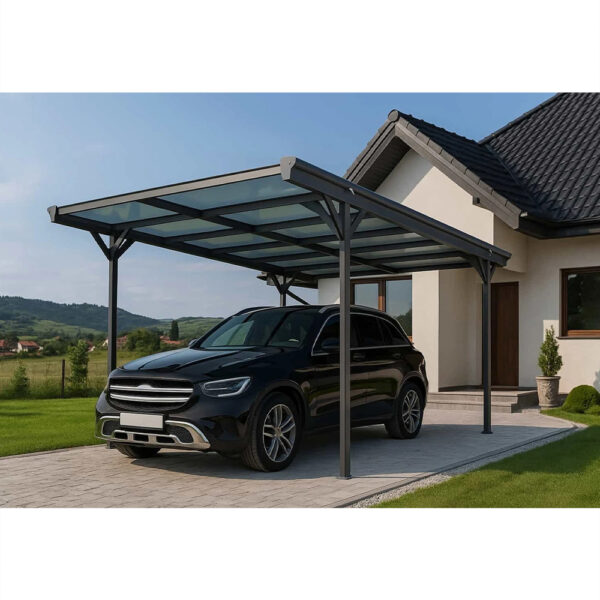 Carport ALFA cu un SUV negru parcat dedesubt, în fața unei case
