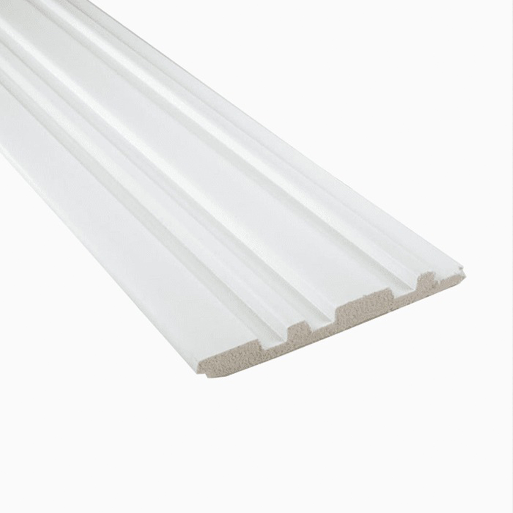 Panou riflat FDE110 Interno, alb, 290 × 12 × 1,2 cm Panou riflat alb din polimer dur, cu fața lată și trepte fine spre o margine