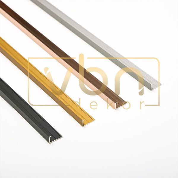 Profile de terminație 8501 din aluminiu în mai multe finisaje, printre care și varianta oliv, capete în secțiune L