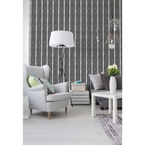 Living cu fotoliu gri și perete cu riflaj argintiu cu negru, decorul terminației JC1022-11089