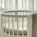 Husă de saltea rotundă pentru pătuț, cappuccino, 70 × 70 cm, elastic pe toată circumferința