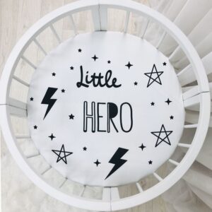 Husă de saltea rotundă pentru pătuț, Little hero, 70 × 70 cm, vedere de ansamblu