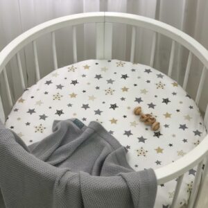 Husă de saltea rotundă pentru pătuț, steluțe bej, 70 × 70 cm, elastic pe toată circumferința