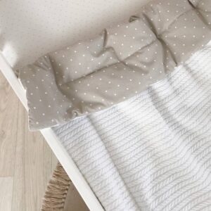 Păturică bebe din bumbac și material tricotat, gri, 75 × 100 cm, detaliu al modelului