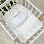Păturică bebe din satin și material tricotat, alb, 75 × 100 cm, nuanța reală