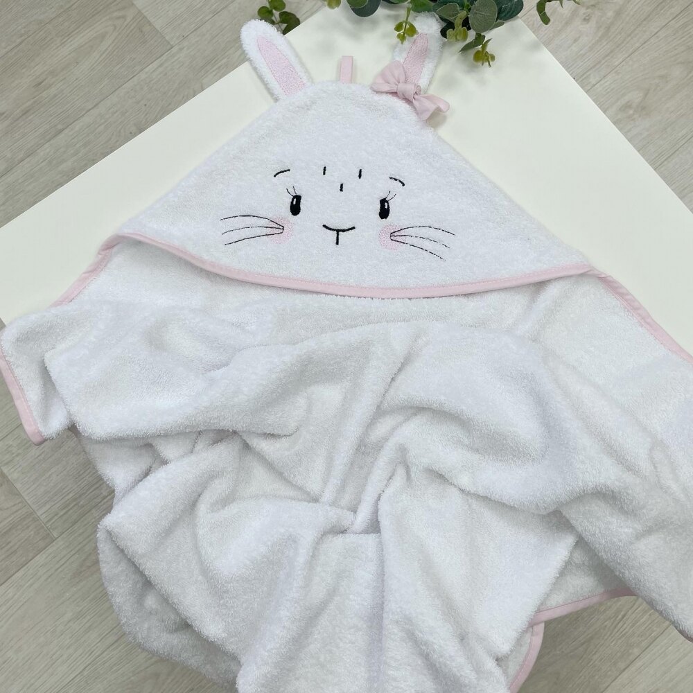 Prosop cu glugă din bumbac pentru copii, model Iepuraș, 80 × 100 cm, vedere de ansamblu Prosop cu glugă din bumbac pentru copii, model Iepuraș, 80 × 100 cm, vedere de ansamblu
