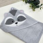 Prosop cu glugă din bumbac pentru copii, model Raton, 80 × 100 cm, textura materialului