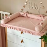 Saltea de înfășat cu role laterale, roz pudră, 60 × 80 × 10 cm, detaliu al modelului