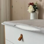 Saltea pentru masă de înfășat, gri, 50 × 70 × 3 cm, textura materialului