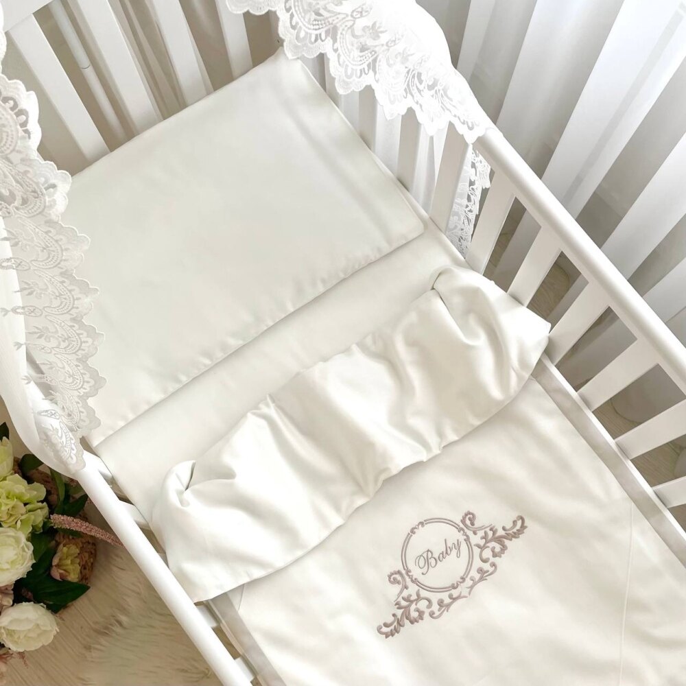 Set lenjerie de schimb 3 piese pentru pătuț, Baby King latte, vedere de ansamblu Set lenjerie de schimb 3 piese pentru pătuț, Baby King latte, vedere de ansamblu