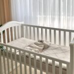 Set lenjerie de schimb 3 piese pentru pătuț, Velvet latte, vedere de sus