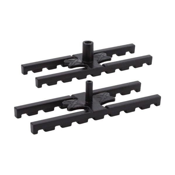 Două clipsuri distanțiere Baso de 7 mm din plastic negru, cu brațe zimțate și știft central pentru rost