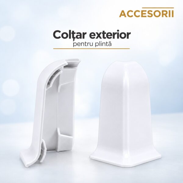 Colțar exterior alb din PVC pentru plintă, văzut din spate și din față