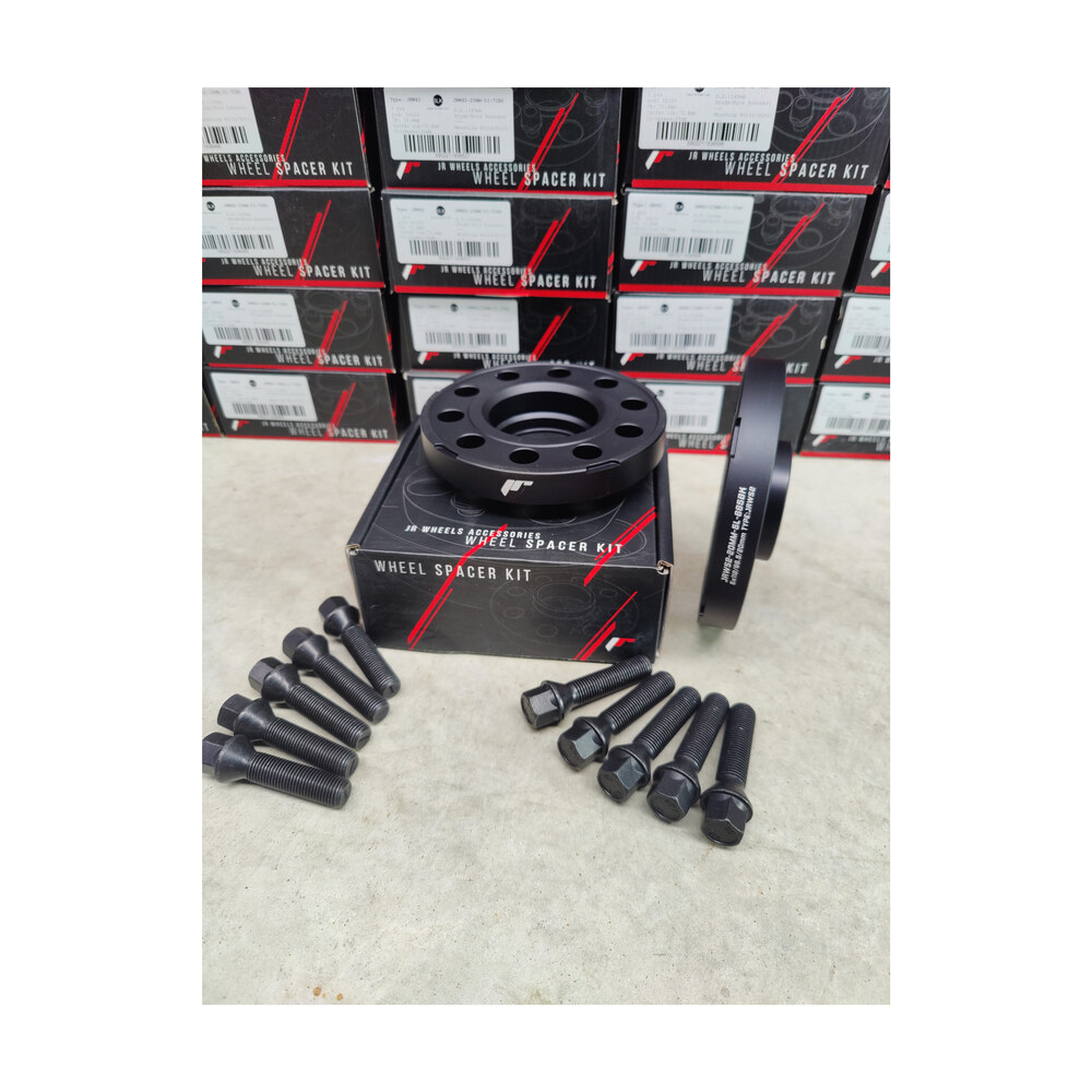Distanțiere 2cm/20mm MERCEDES/AUDI/BMW 5x112 distanțiere + prezoane Distanțiere 2cm/20mm MERCEDES/AUDI/BMW 5x112 distanțiere + prezoane