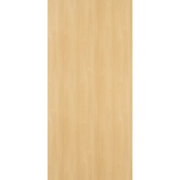 Decorul Fundermax 0125 Natural Oak pe o bandă verticală, pe alb: stejar natur deschis, în ton de pai și miere, cu fibra dreaptă