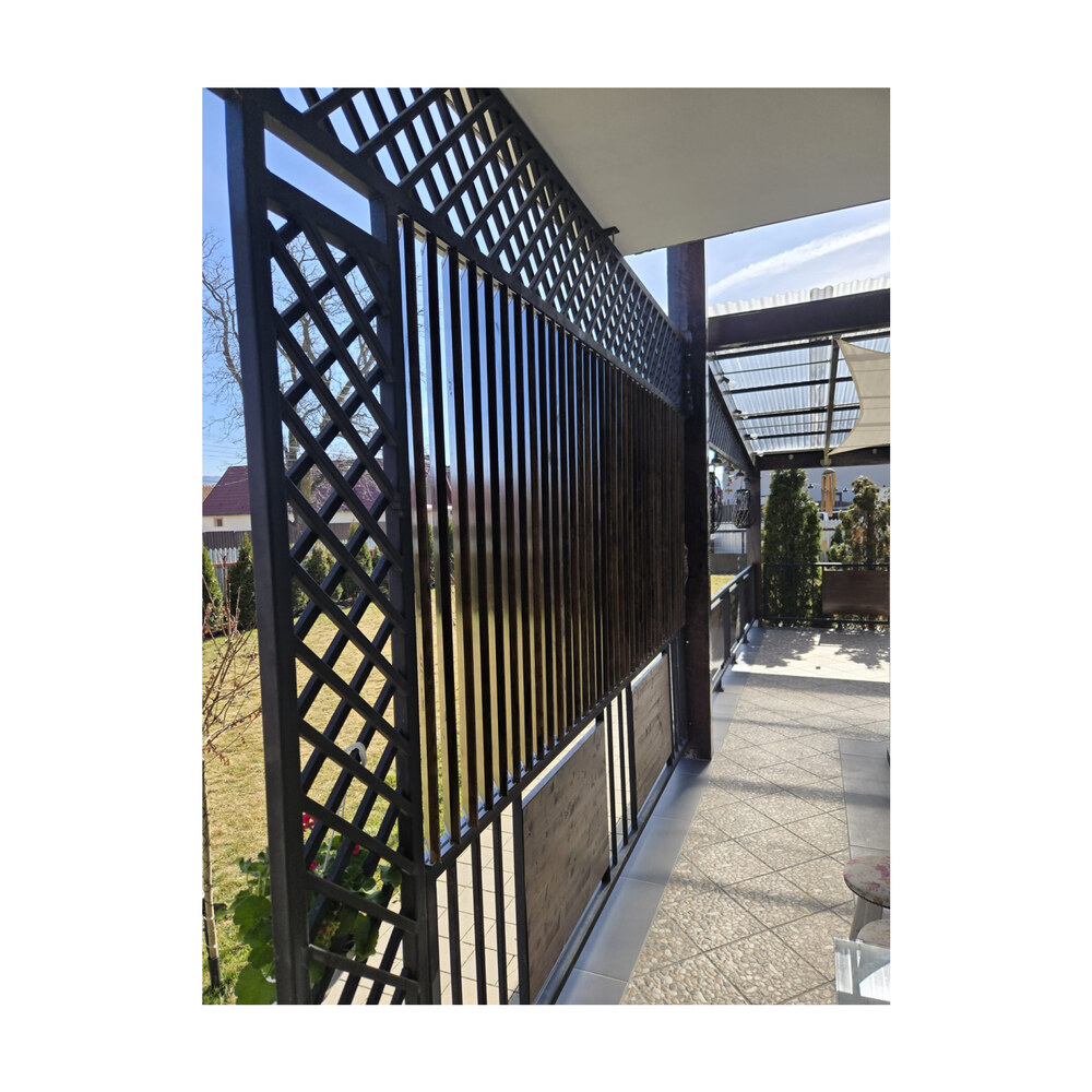 Glisiere din aluminiu Mesteri Mari 275 cm pentru 33 de lamele orientabile, jaluzele de terasă Glisiere din aluminiu Mesteri Mari 275 cm pentru 33 de lamele orientabile, jaluzele de terasă
