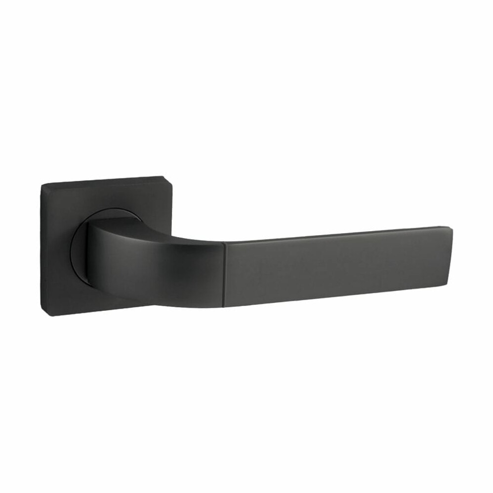 Mâner de ușă Domino Fokus pe rozetă pătrată, negru mat, cu maneta dreaptă Mâner de ușă Domino Fokus pe rozetă pătrată, negru mat, cu maneta dreaptă