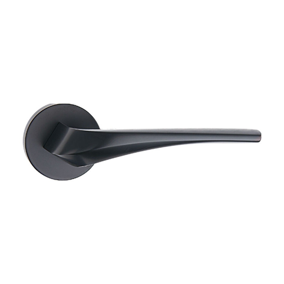 Mâner ușă Mister din zinc, bronz uleiat ORB, rozetă rotundă (Z5-72Z166) Mâner de ușă Mister din zinc, bronz uleiat ORB, cu rozetă rotundă, pe fundal alb
