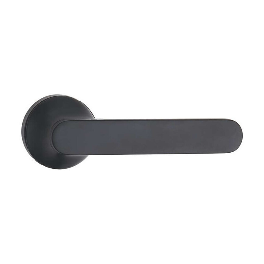 Mâner ușă Polo din zinc, negru mat, rozetă rotundă (Z5-72Z81) Mâner de ușă Polo din zinc, negru mat, cu manetă plată rotunjită la capete și rozetă rotundă, pe fundal alb