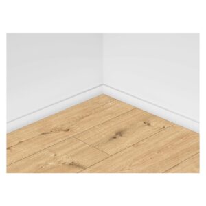 Classen Arteo 55092 montat în colțul unei camere, lângă plintă albă