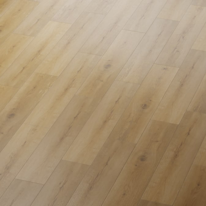 Plăci SPC cu desen de stejar deschis, fotografiate pe diagonală, cu linii fine de teșitură între rânduri și la capete