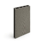 Placă deck WPC 3D gri deschis așezată vertical