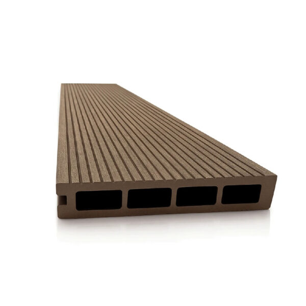 Placă Final Deck WPC maro, fața cu striații și patru goluri la capăt