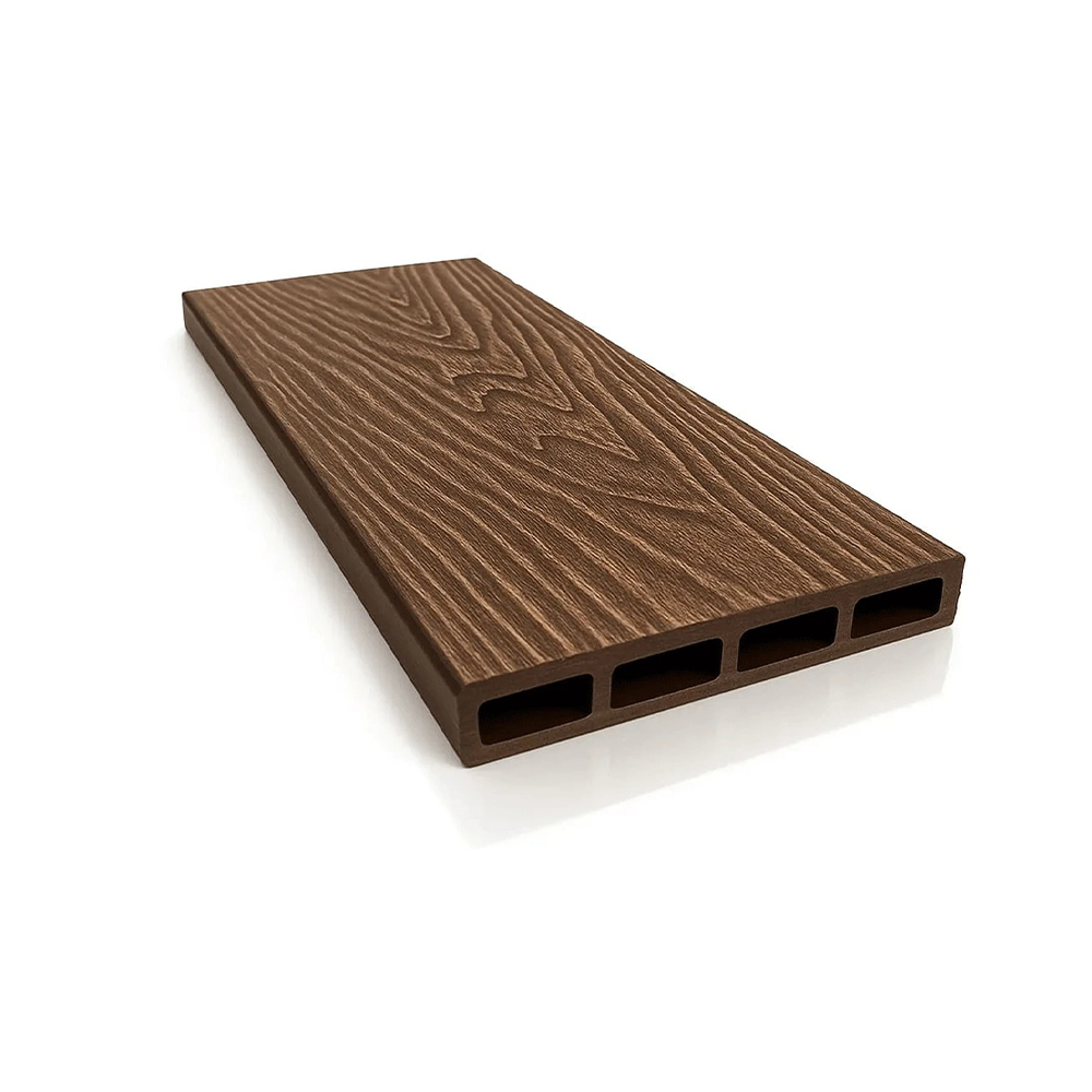 Placă de gard WPC 3D maro 120 × 21 mm Placă WPC 3D maro cu relief de fibră de lemn și patru goluri dreptunghiulare, vedere în perspectivă