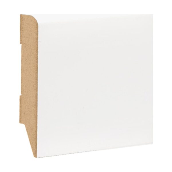 Plinta albă LaminWood A-69 din MDF, fotografiată din capăt, pe fundal alb