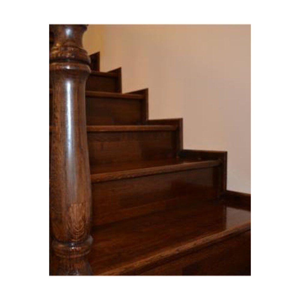 Scară din lemn la comandă SC08 Scară din lemn la comandă SC08