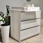 Comodă camera copii Rian 900, finisaj Cashmere, în camera copilului