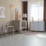 Comodă camera copii Maia 1200, finisaj cappuccino, detaliu al mânerelor